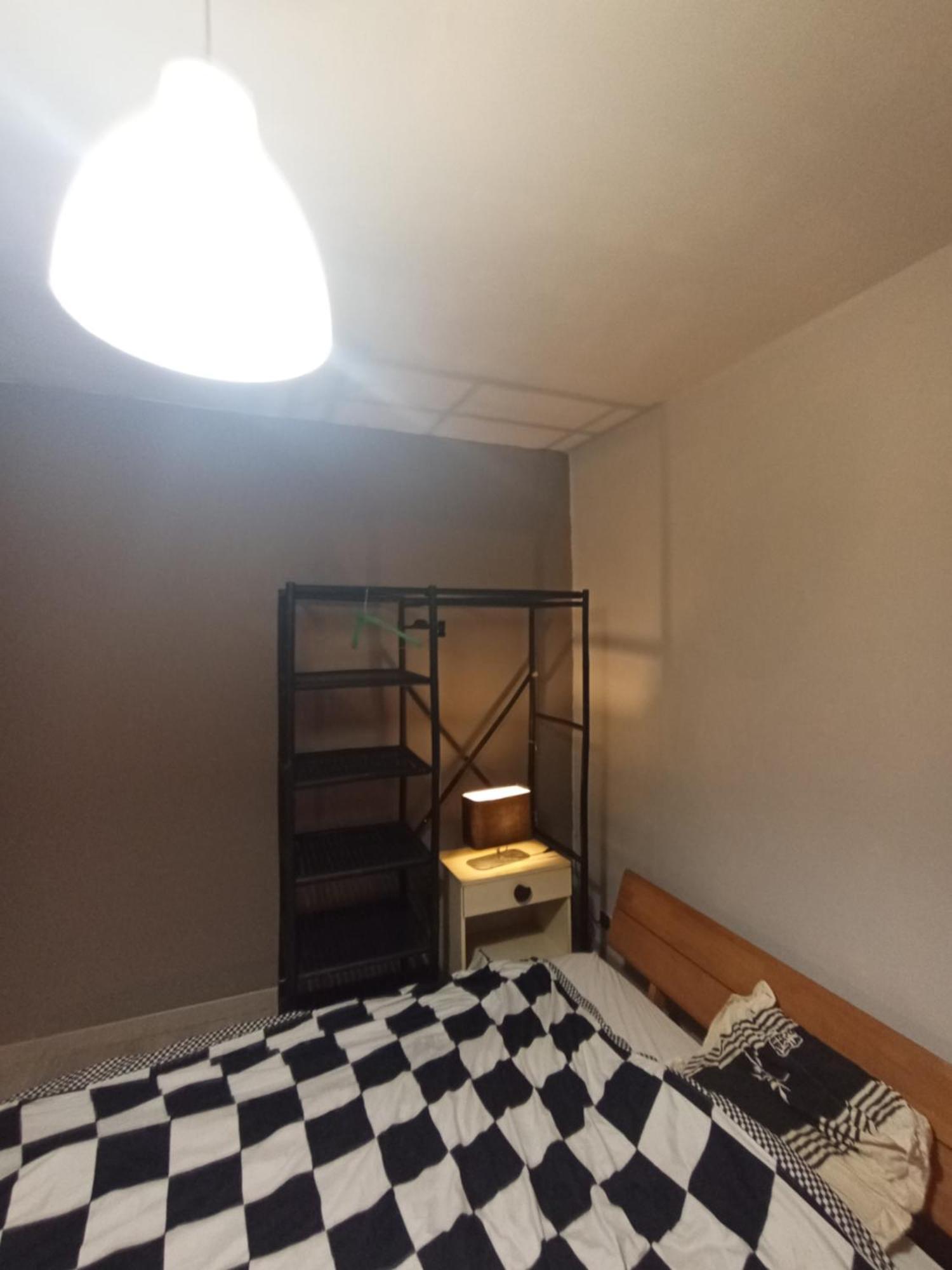 Avec Salle D'eau Privé Au Calme Proche Aeroport Et Rocade Pessac
